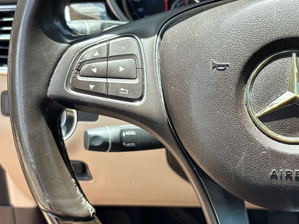 Used 2016  Mercedes-Benz GLE 350 image 20