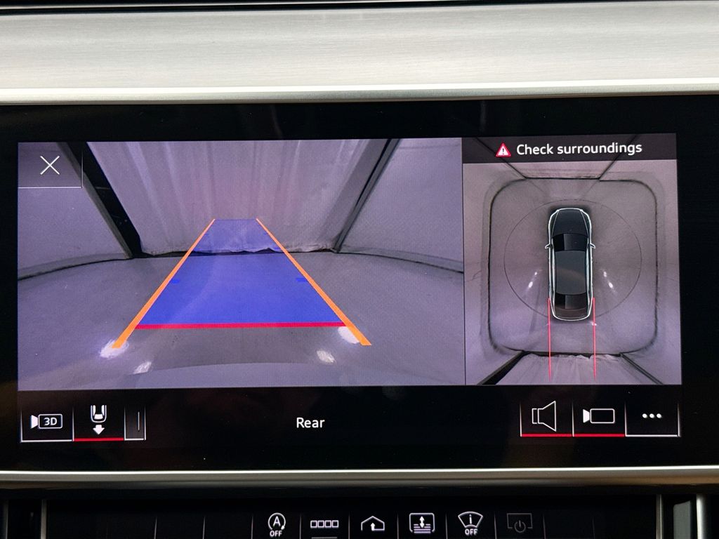 Thumbnail: 2021 Audi A8 - 15