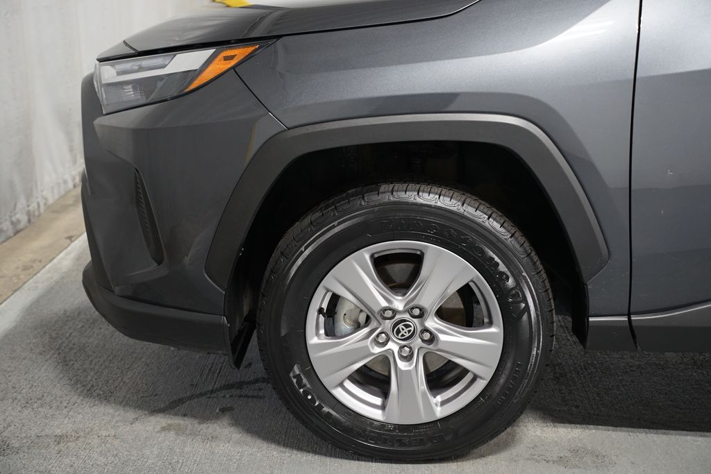 Thumbnail: 2025 Toyota RAV4 - 5