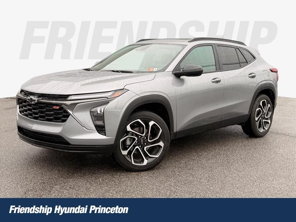 2025 Chevrolet Trax RS with 2RS FWD