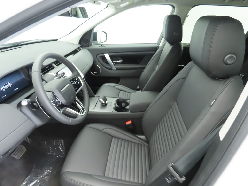 Thumbnail: 2025 Land Rover Discovery Sport - 20