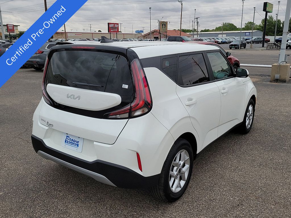 2025 Kia Soul LX - 9
