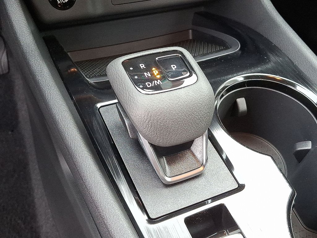 Thumbnail: 2026 Nissan Rogue - 9