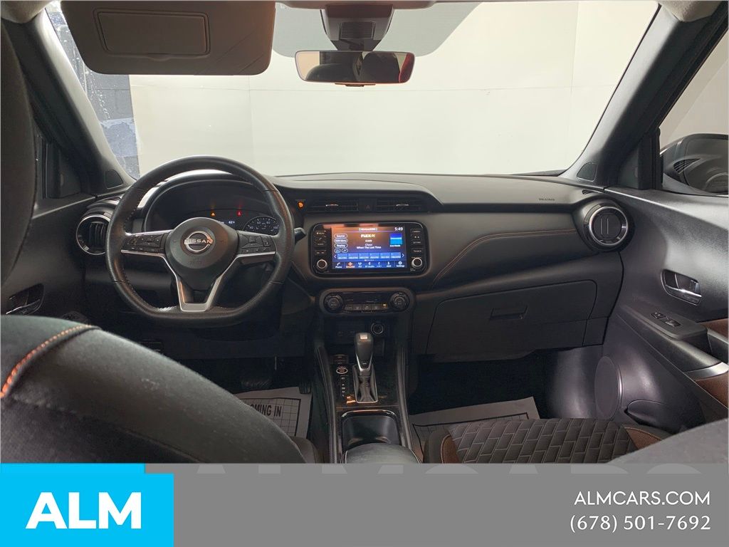 Used 2022 Orange Nissan SR image 33
