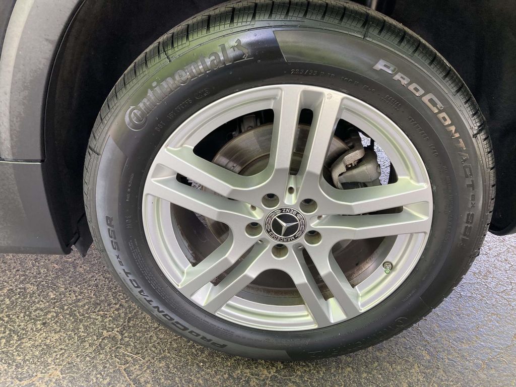 Used 2020 Black Mercedes-Benz GLB 250 image 7