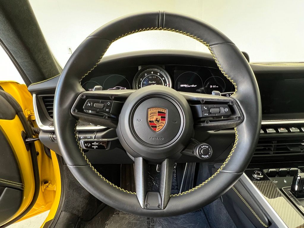 Thumbnail: 2022 Porsche 911 - 7