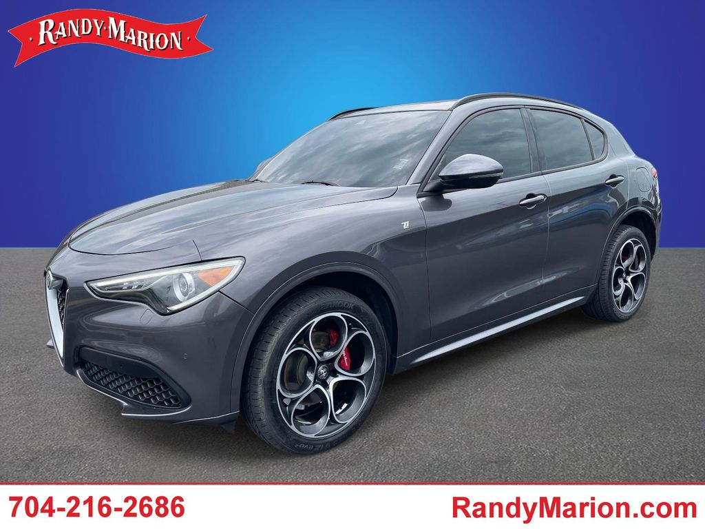 Gray Metallic 2022 Alfa Romeo Stelvio Ti AWD SUV / Crossover All-Wheel Drive 8-Speed Automatic