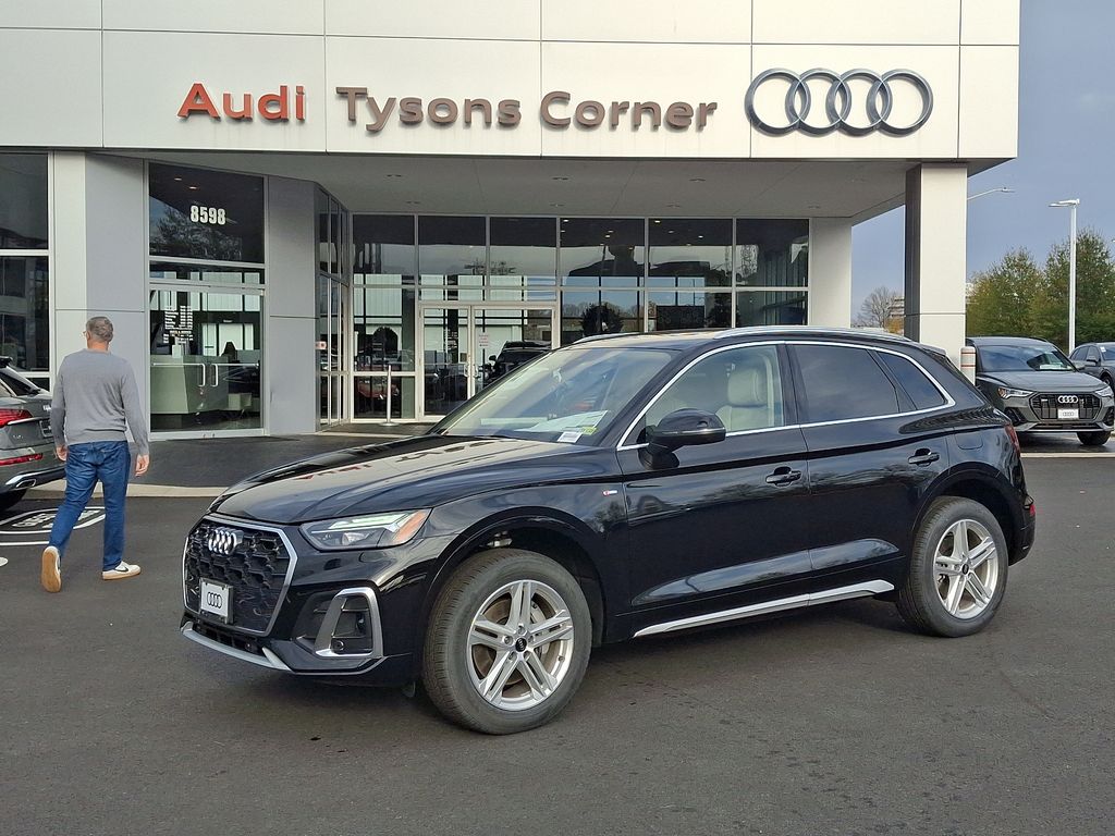 2025 Audi Q5  -
                Vienna, VA