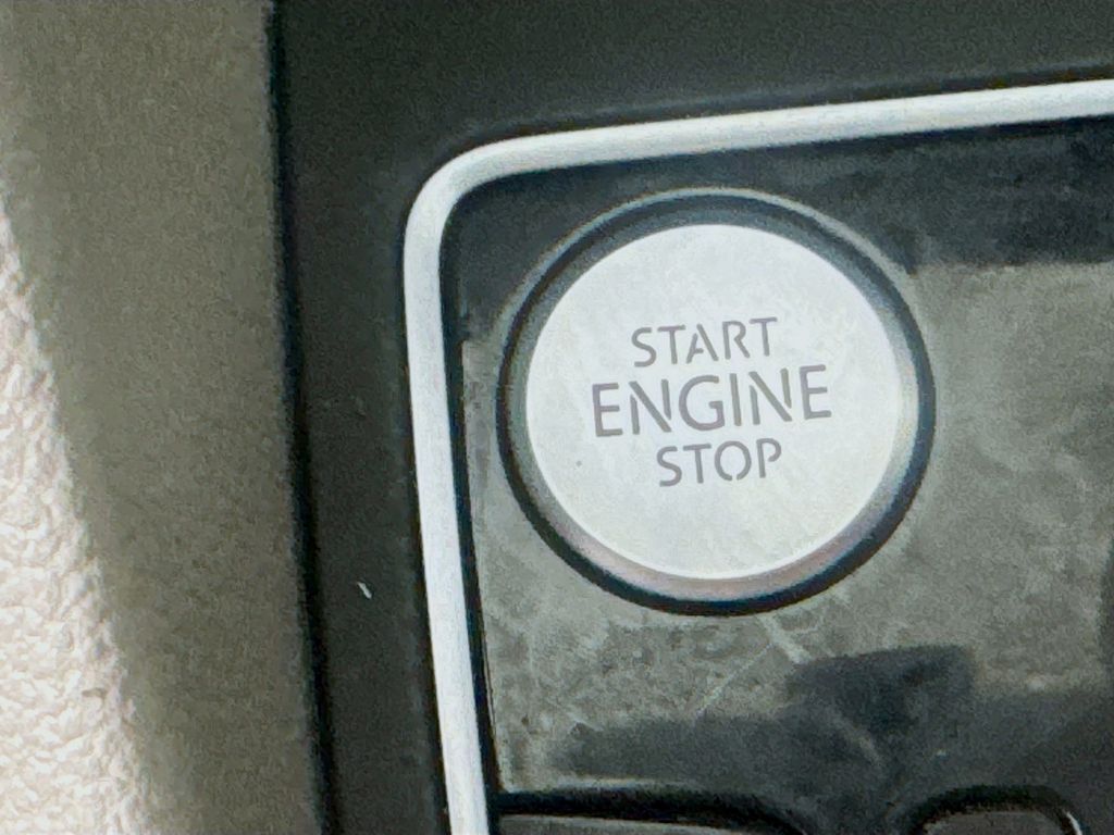 Used Car 2015 Volkswagen Passat  1.8t Limited Edition For Sale Under $10,000 In Austin, Texas