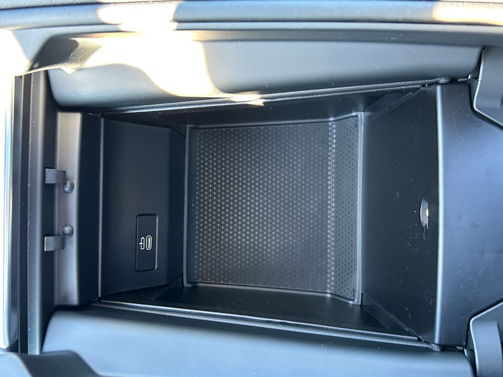 Thumbnail: 2026 BMW X5 - 29