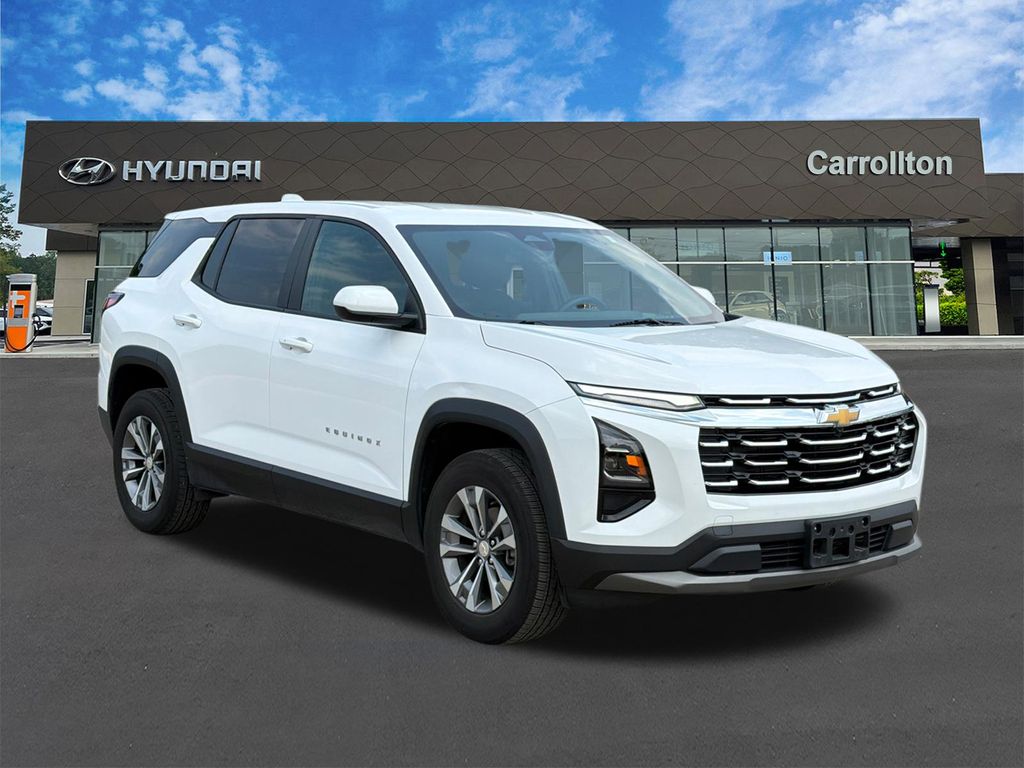 Used 2025 White Chevrolet LT image 3