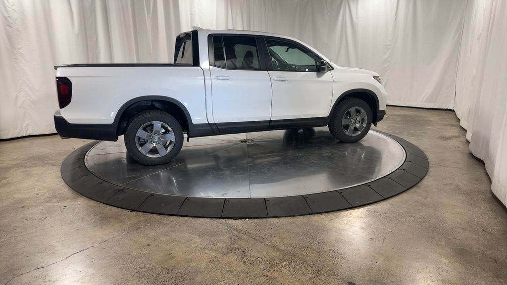 new 2025 Honda Ridgeline car, priced at $47,285