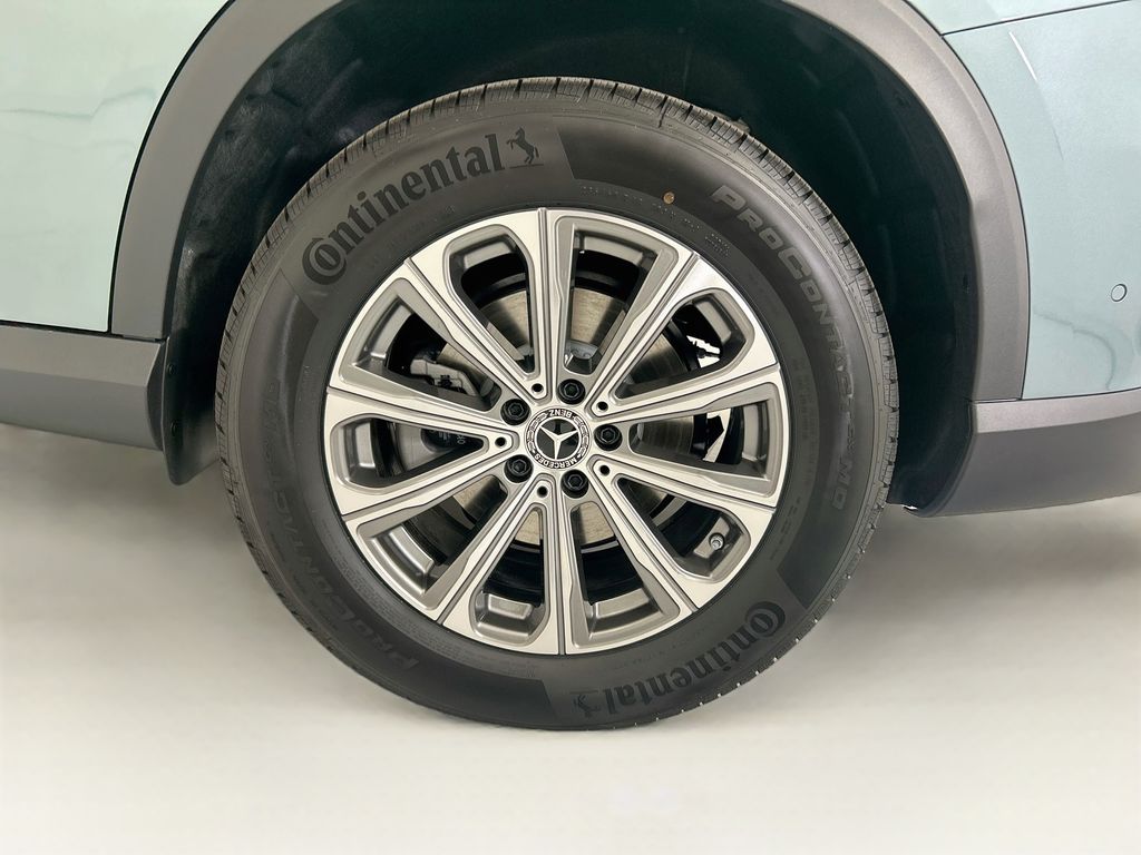 Thumbnail: 2027 Mercedes-Benz GLC - 30
