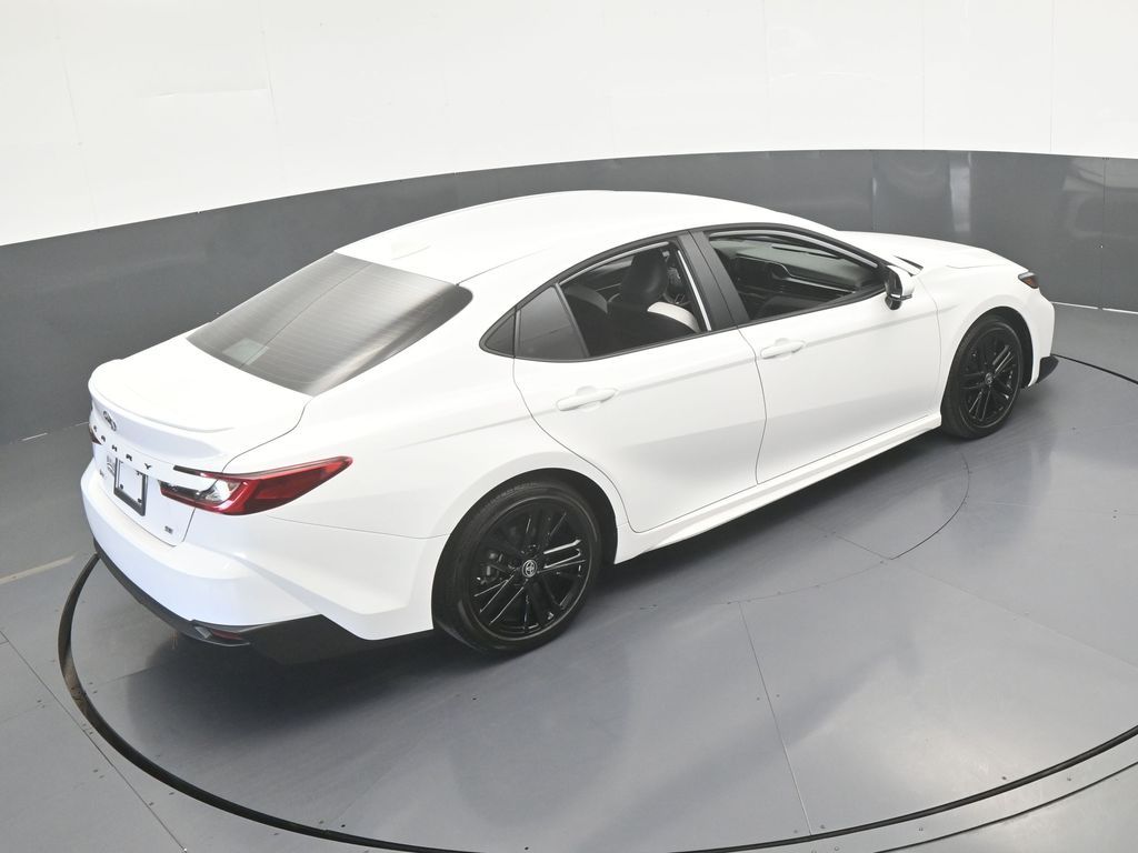 Used 2026 Wind Chill Pearl Toyota SE image 52