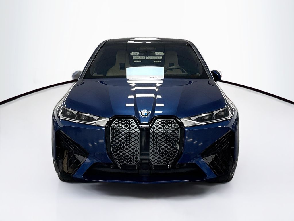 Thumbnail: 2023 BMW iX - 2