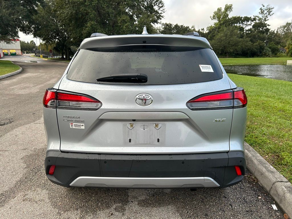 Thumbnail: 2022 Toyota Corolla Cross - 4