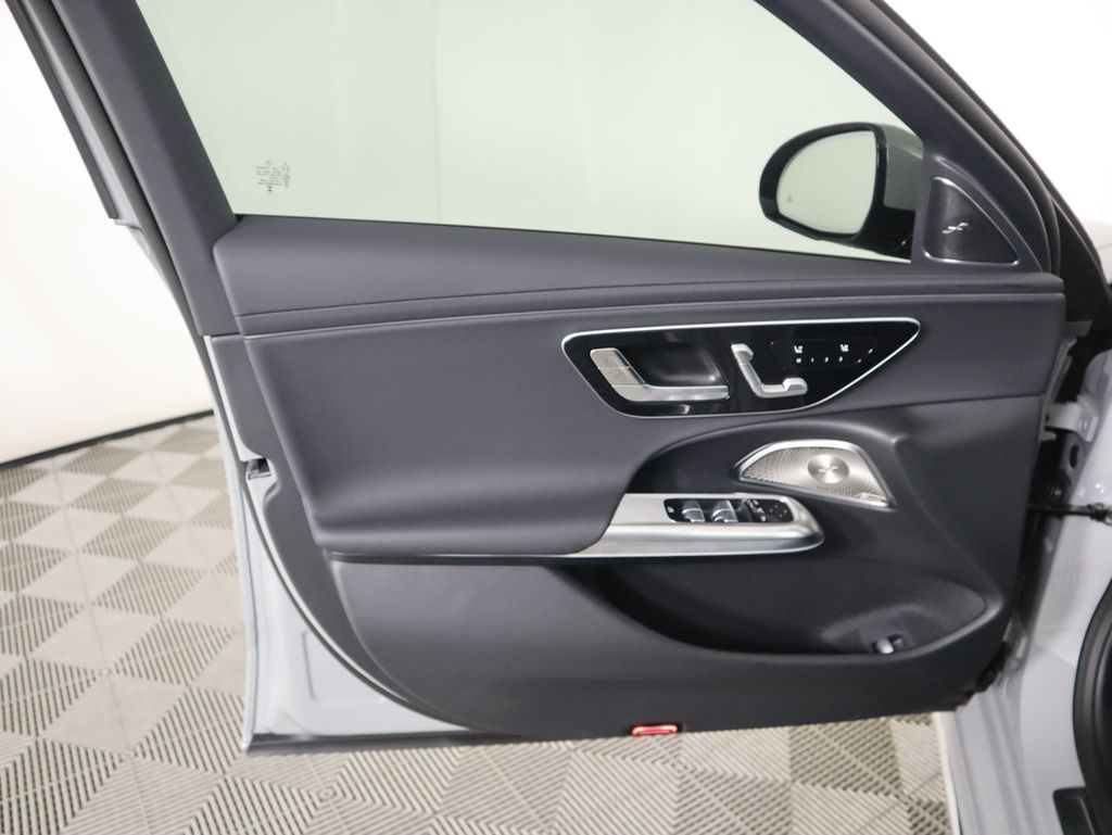 Thumbnail: 2026 Mercedes-Benz E-Class - 26