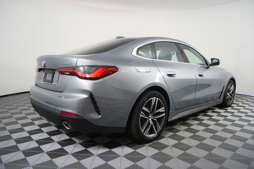 Thumbnail: 2025 BMW 4 Series - 3