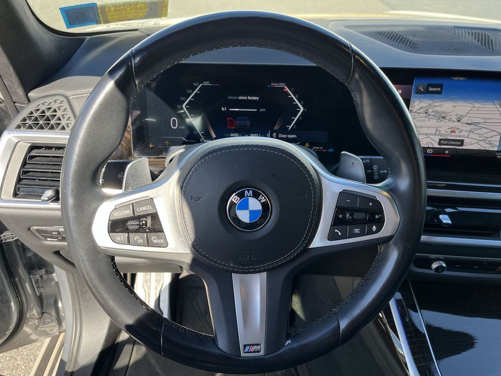 Thumbnail: 2023 BMW X7 - 13