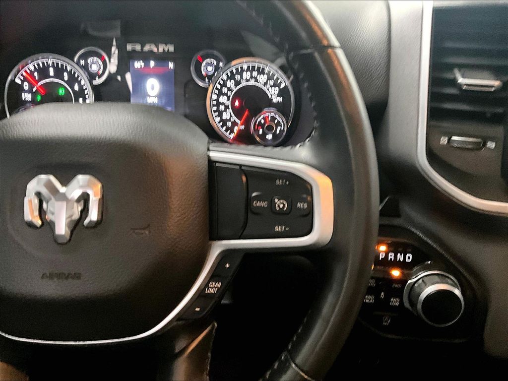 2023 Ram 1500 — photo 24