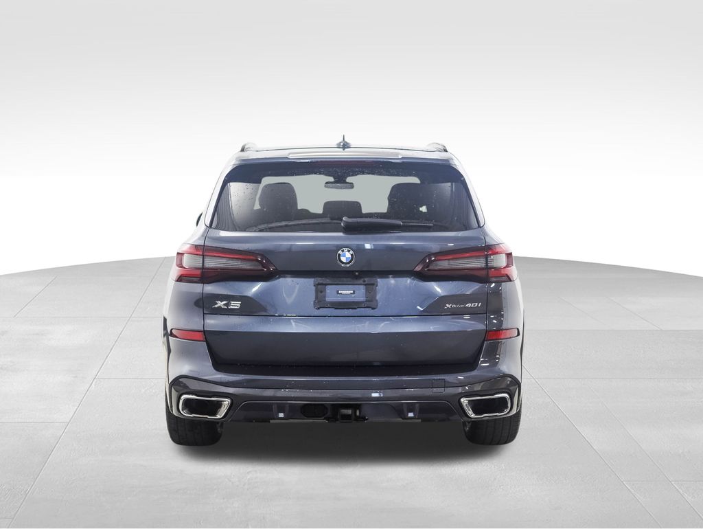 Thumbnail: 2021 BMW X5 - 4