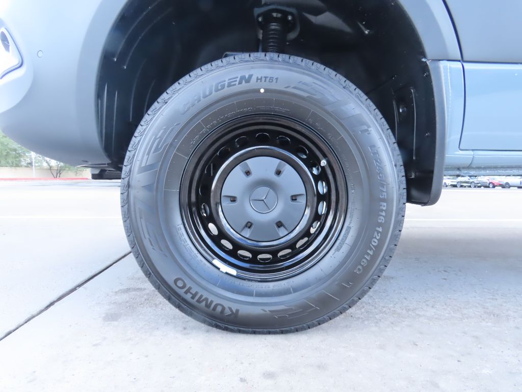 Thumbnail: 2026 Mercedes-Benz Sprinter - 28