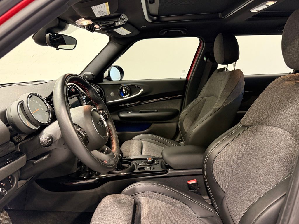 Thumbnail: 2020 MINI Cooper Clubman - 10