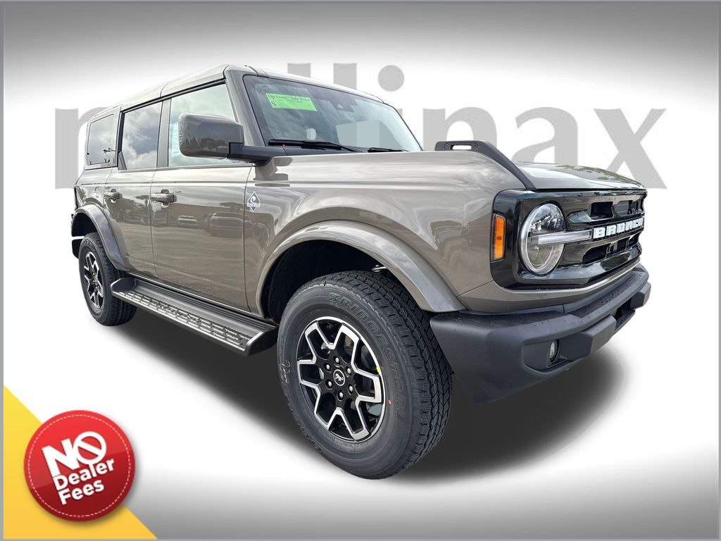 2025 Ford Bronco 4-Door Outer Banks's photo