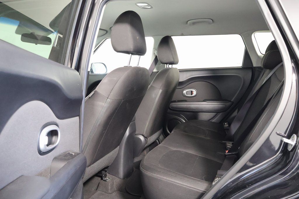 Thumbnail: 2016 Kia Soul - 11
