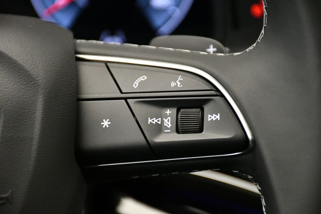 Thumbnail: 2025 Audi Q7 - 24