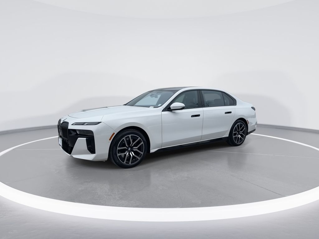 Thumbnail: 2023 BMW 7 Series - 4