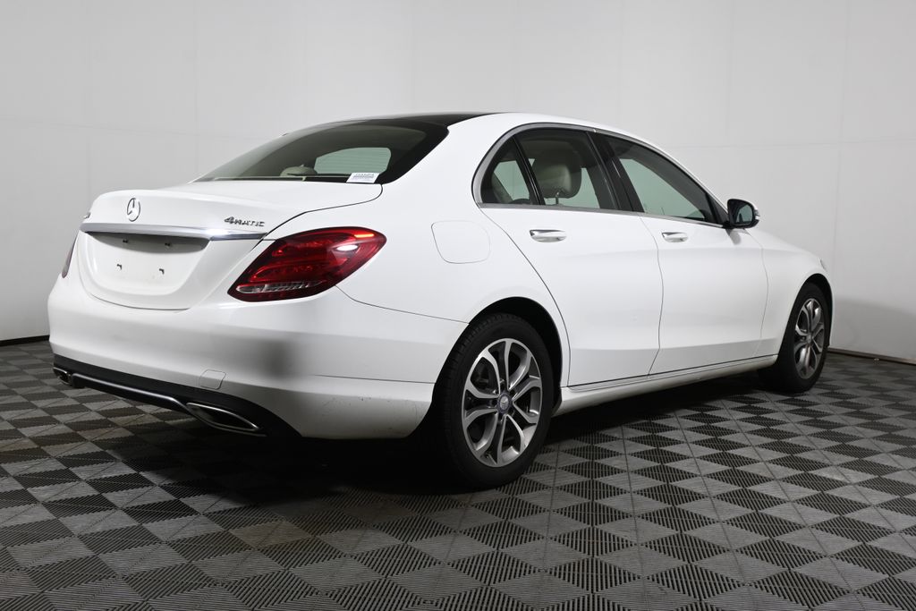 Thumbnail: 2017 Mercedes-Benz C-Class - 7