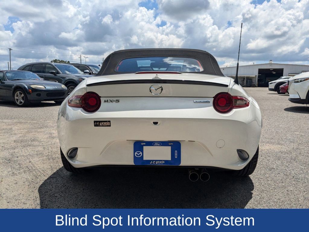 2022 Mazda MX-5 Miata Grand Touring