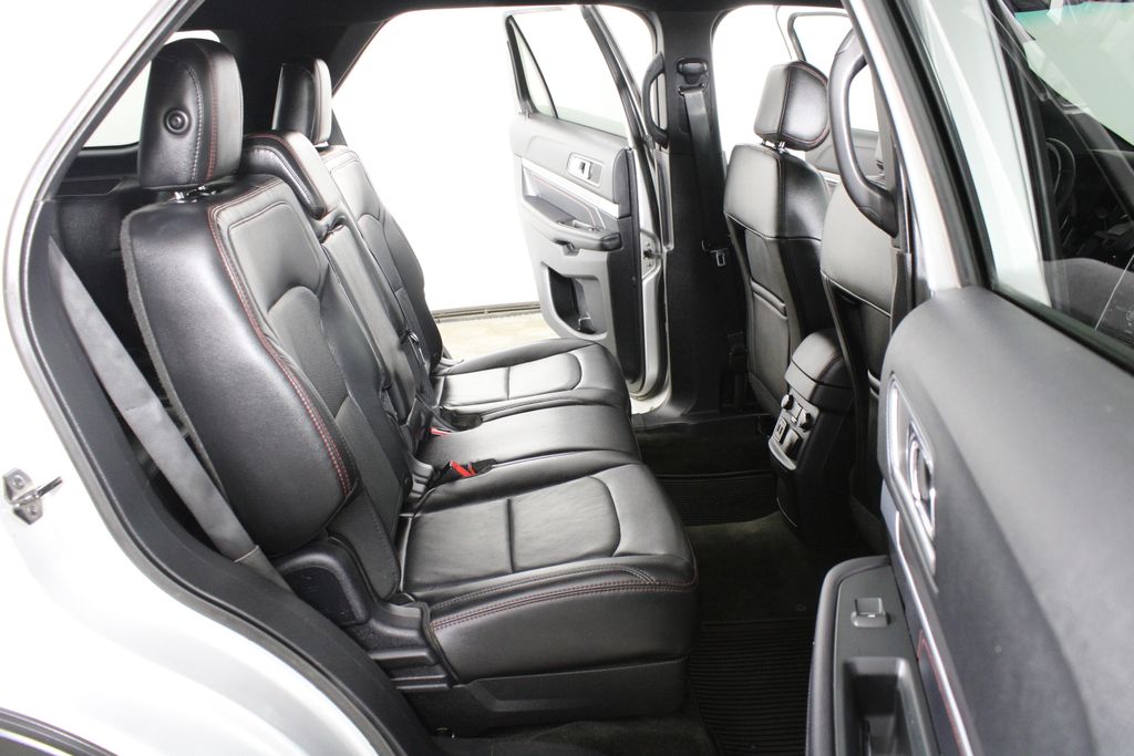 Used 2016 Ford Explorer for sale in 
