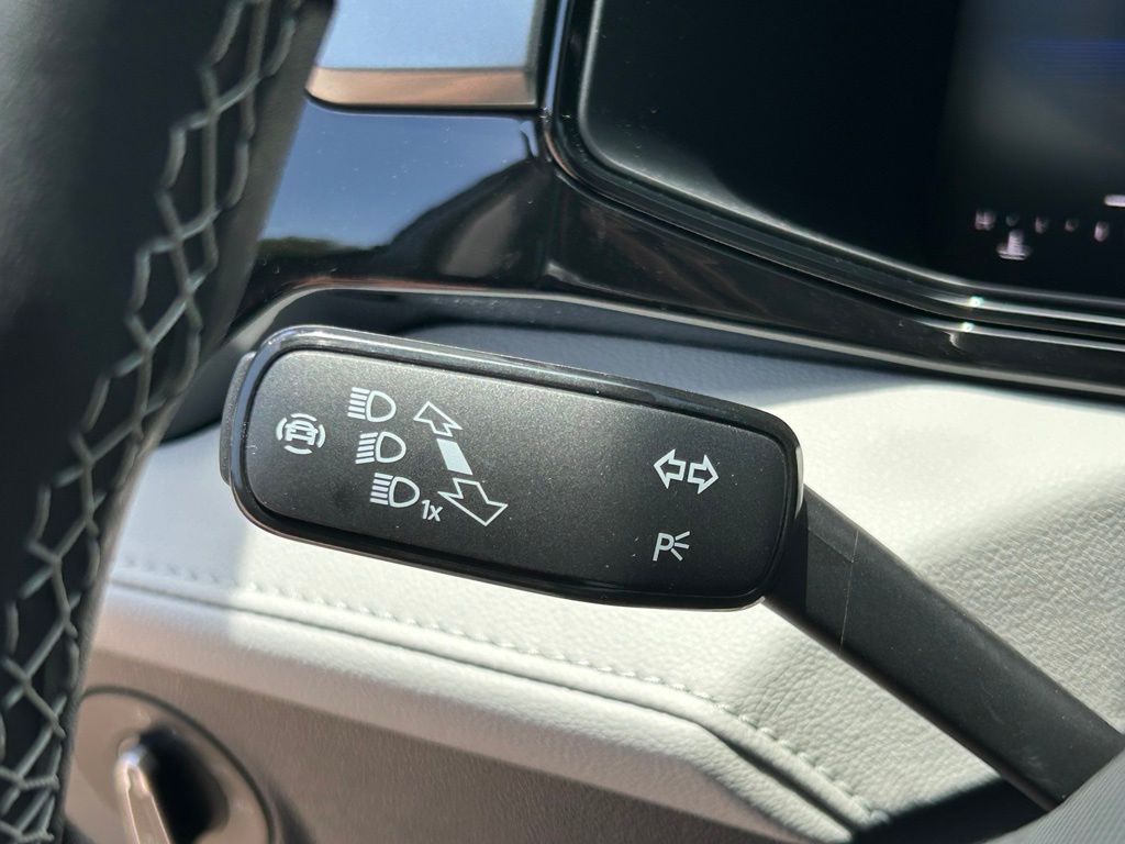 New 2026 Gray Volkswagen 1.5T S image 23