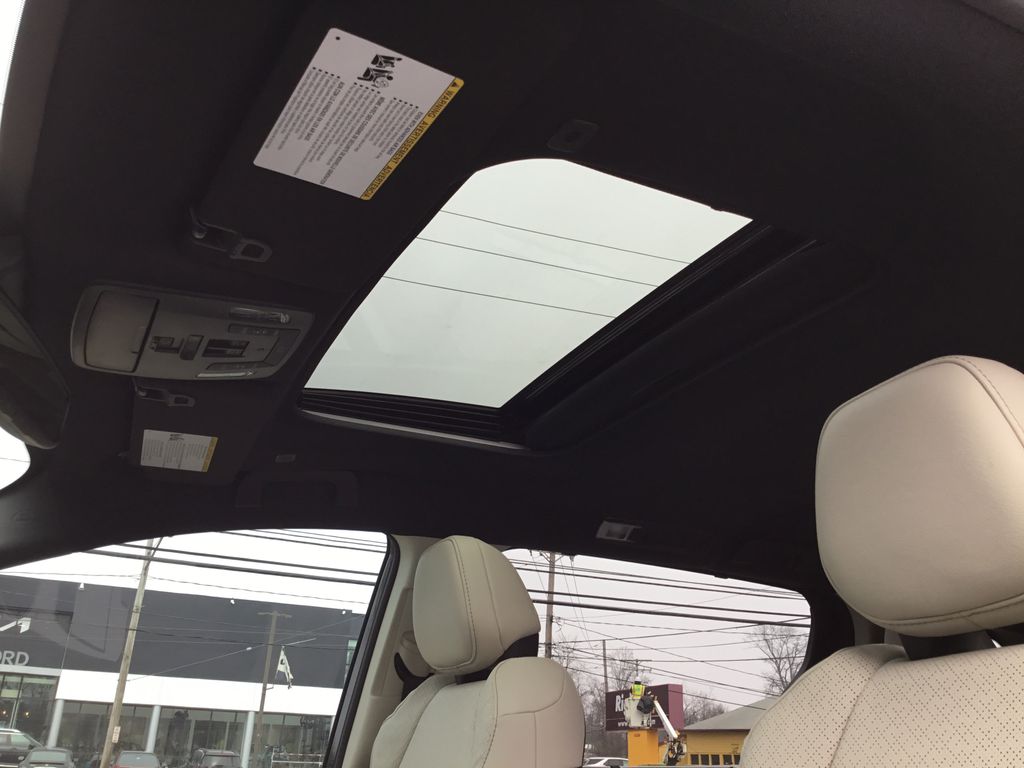 Thumbnail: 2026 Toyota Sienna - 19