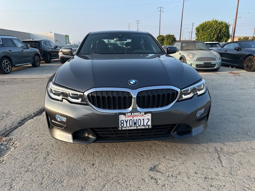 2021 BMW 3 Series 330e iPerformance 5