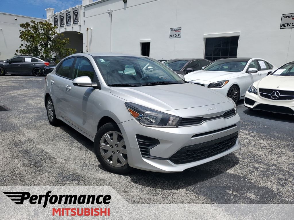 Silky Silver 2022 Kia Rio S FWD Sedan Front-Wheel Drive Continuously Variable Transmission