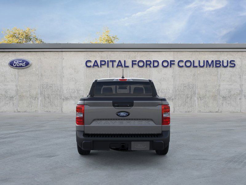 View vehicle photo 7