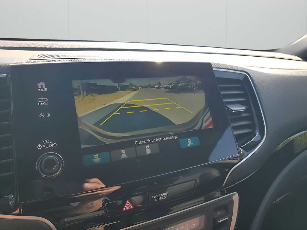 Used Car 2022 Honda Pilot  Touring For Sale Under $35,000 In Austin, Texas