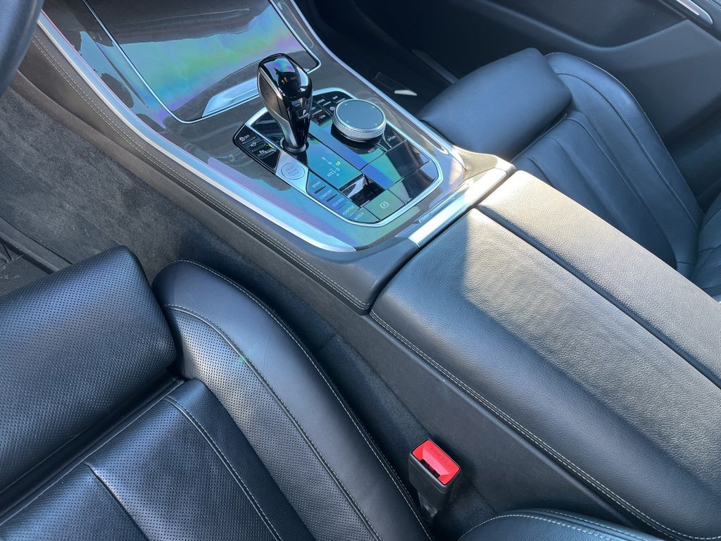 Thumbnail: 2022 BMW X5 - 22