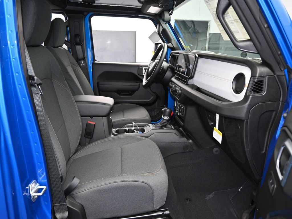 New 2026 hydro blue pearlcoat Jeep Sport image 36