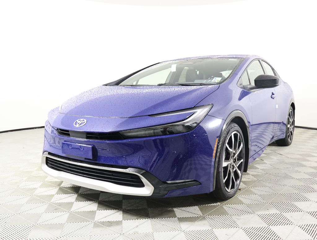 2026 Toyota Prius Plug-in Hybrid XSE photo 2