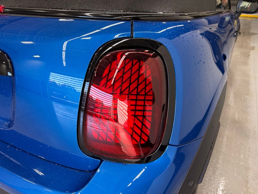 Thumbnail: 2026 MINI Cooper - 5