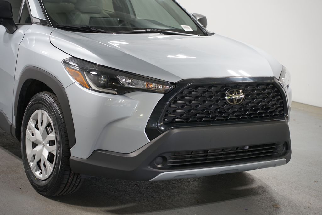 Thumbnail: 2025 Toyota Corolla Cross - 4