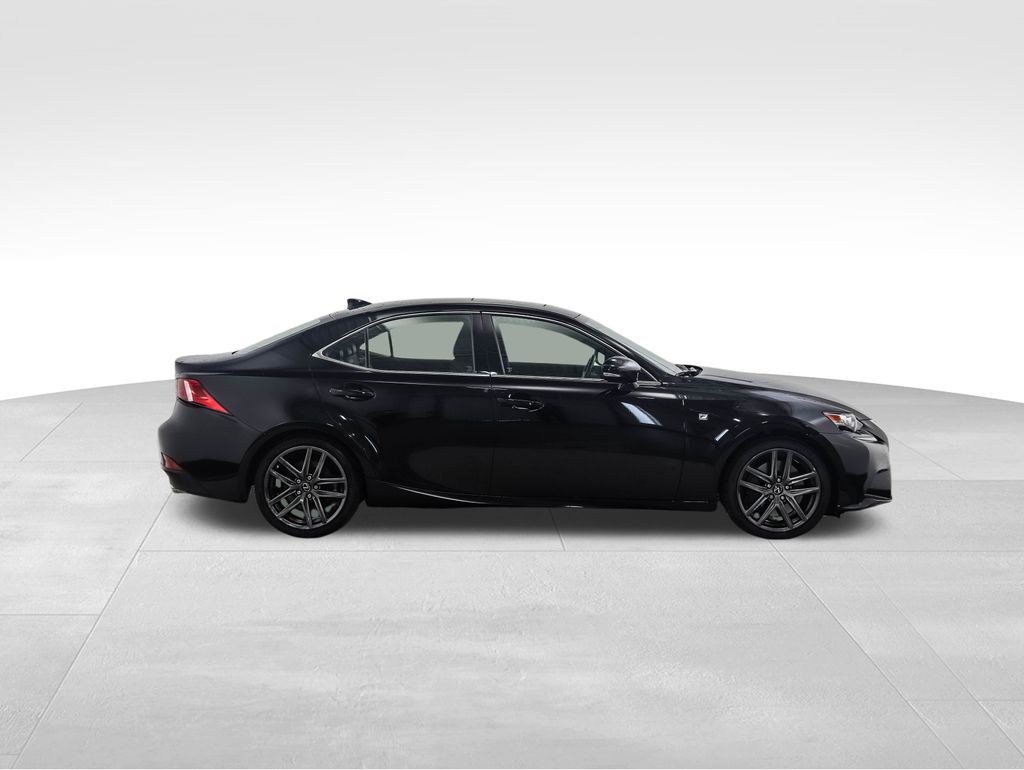 Thumbnail: 2016 Lexus IS - 6