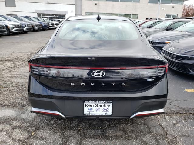 new 2026 Hyundai Sonata Hybrid car, priced at $30,845
