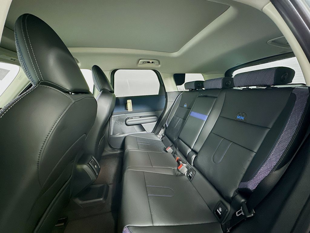 Thumbnail: 2025 MINI Cooper Countryman - 17