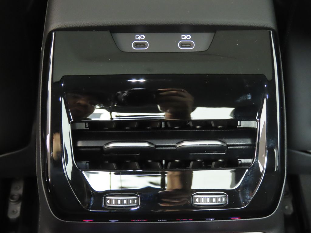 Thumbnail: 2026 Audi A6 - 24