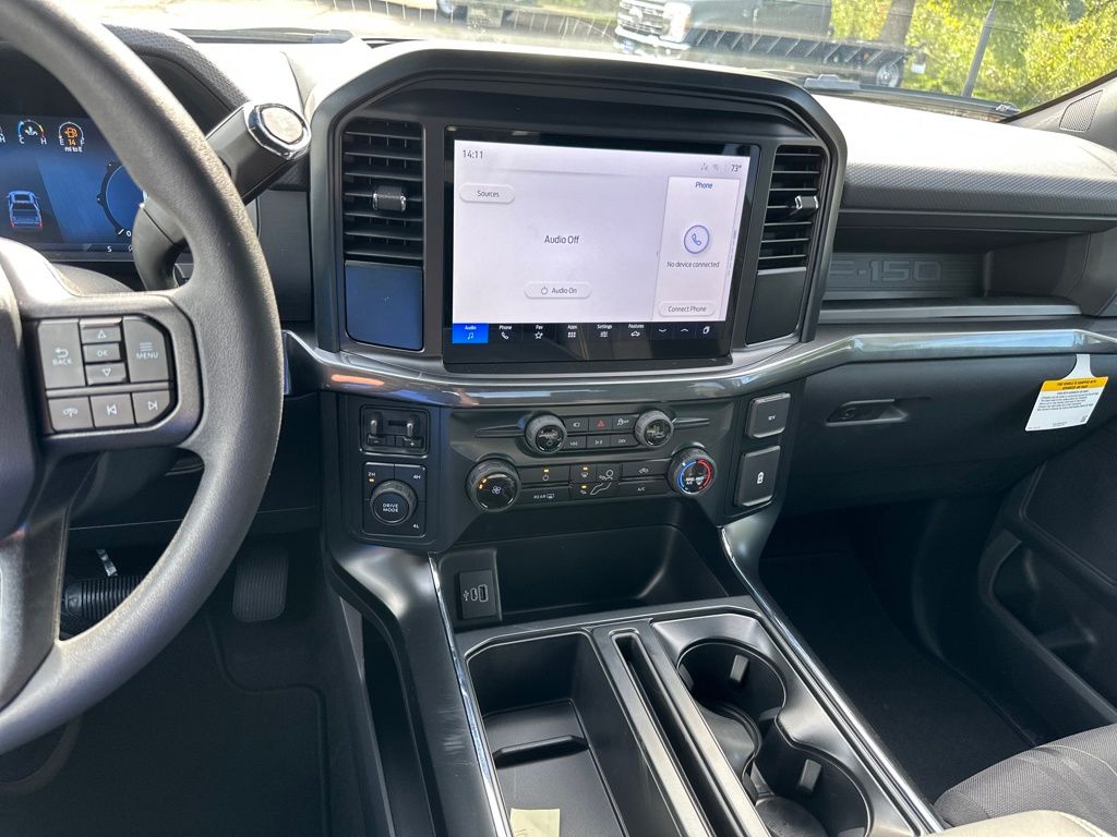 New 2025 Ford F-150 SuperCab 6.5' Box STX